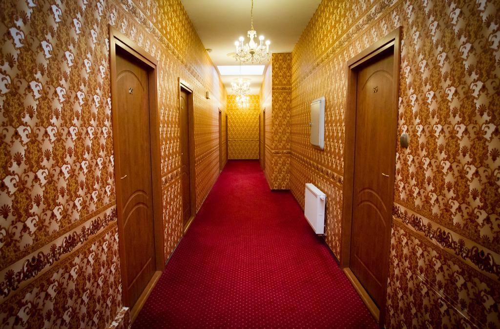 Hôtel Palac Royal à Rzeszów Extérieur photo